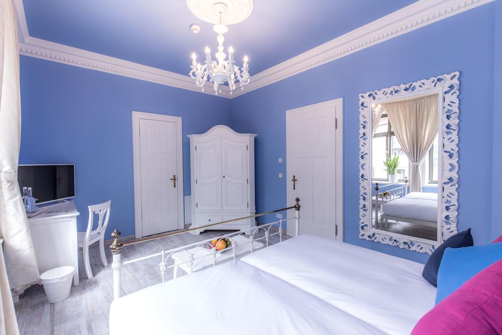Grande Giancarlo Hotel 2*